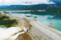 Nhóm doanh nghiệp liên quan chủ tịch C47 liên tục mua, bán cổ phiếu