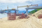 Bình Định hợp long cầu vượt biển Đề Gi