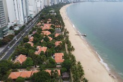 Nha Trang không đề xuất giữ lại khu nghỉ mát chắn biển Ana Mandara, tỉnh đang rà soát các công trình phía biển