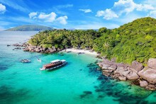 Xử nghiêm hành vi 'ghim vé' vé máy bay tới Côn Đảo