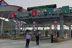 Đèo Cả (DCG) lãi 6 tháng tăng 78%, đã giải ngân 200 tỷ trái phiếu vào cao tốc Cam Lâm - Vĩnh Hảo