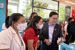 Phó Thủ tướng Singapore thăm cửa hàng WIN của Tập đoàn Masan