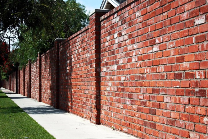Gạch đặc là gì? Các loại gạch đặc và kích thước tiêu chuẩn