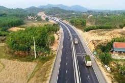 Lý giải nguyên nhân 6 dự án thành phần cao tốc Bắc - Nam chậm tiến độ