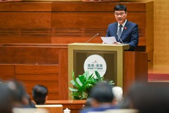 ‘Thị trường chứng khoán, trái phiếu doanh nghiệp phát triển nhanh nhưng nhiều biến động và tiềm ẩn rủi ro’