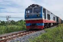 Nghiên cứu đầu tư tuyến đường sắt tốc độ cao 250 km/h trên trục Bắc Nam