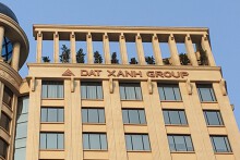 Ông Lương Trí Thìn mua xong 10 triệu cổ phần Đất Xanh, nâng sở hữu lên 20,5%