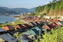 Đấu giá 44 thửa đất ở tại thị xã Mường Lay, Điện Biên, khởi điểm từ 693.000 đồng/m2