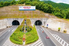 Bộ Giao thông Vận tải đề nghị VietinBank tiếp tục giải ngân cho dự án hầm Đèo Cả