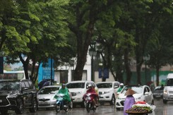 Dự báo thời tiết Hà Nội hôm nay 27/11: Sáng sớm và đêm trời lạnh và có mưa nhỏ