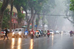 Dự báo thời tiết Hà Nội hôm nay 28/11: Sáng sớm có sương mù nhẹ và rải rác mưa vài nơi