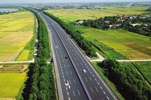 Bộ GTVT yêu cầu điều chuyển nhà thầu yếu, đẩy nhanh tiến độ giải ngân