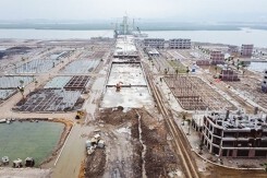 Quảng Ninh sắp hợp long cầu Cửa Lục 3