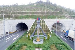 Cổ đông lớn của Đèo Cả (HHV) muốn bán gần 42 triệu cổ phiếu để huy động vốn kinh doanh