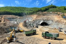Tiến độ mặt bằng cao tốc Bắc - Nam phía Đông qua tỉnh Quảng Ngãi đạt gần 90%