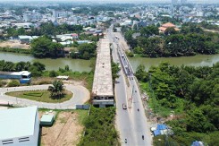 Thi công cầu Tăng Long trở lại sau 4 năm vướng mặt bằng