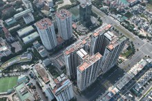 Giá chung cư Hà Nội leo thang, TP HCM giảm cục bộ