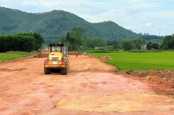 Tuyến đường tránh Nam Phú Phong tại Bình Định chậm tiến độ do vướng GPMB