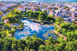 Ninh Thuận vận hành tuyến đường đôi vào TP Phan Rang - Tháp Chàm