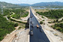 Cao tốc Vĩnh Hảo – Phan Thiết vẫn thiếu 920.000 m3 đất đắp do chưa được gia hạn khai thác mỏ