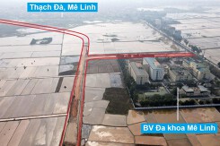 Toàn cảnh tuyến nối đường trục trung tâm đô thị Mê Linh qua Bệnh viện Đa khoa huyện đang xây dựng