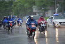 Dự báo thời tiết Hà Nội hôm nay 2/4: Sáng sớm và đêm có mưa phùn và sương mù, trời lạnh
