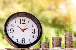 So sánh lãi suất ngân hàng kỳ hạn 6 tháng: Cao nhất là bao nhiêu trong tháng 4/2023?