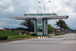 Hai lãnh đạo Long Hậu từ nhiệm trước thềm ĐHĐCĐ
