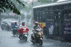 Dự báo thời tiết Hà Nội hôm nay 3/4: Sáng sớm có mưa phùn, đêm trời lạnh