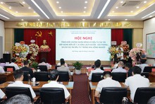 Hải Phòng trao chứng nhận đăng ký đầu tư cho 4 dự án gần 15.000 tỷ đồng