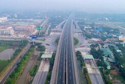 Khởi công 10 dự án giao thông trong quý II/2023