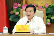 Phó Thủ tướng: Không thể cứ họp nhiều nhưng thị trường bất động sản vẫn vướng mắc như vậy
