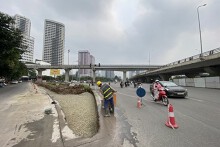 Khẩn trương thi công 2 cầu vượt tại nút giao Mai Dịch (Hà Nội)