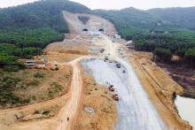 Bộ Giao thông Vận tải yêu cầu hoàn thành cao tốc Nghi Sơn - Diễn Châu trong tháng 7