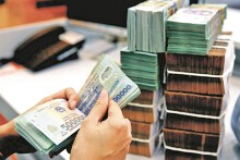 Kỳ vọng kích cầu tín dụng cuối năm