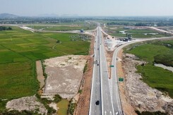 Đơn giá xây dựng không sát thực tế khiến nhà thầu càng làm càng lỗ