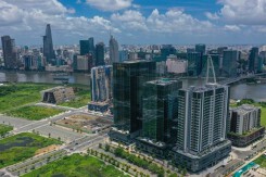 Nhà cao cấp giảm giá vẫn ế