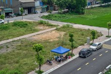 Đề xuất người đấu giá đất phải chứng minh năng lực tài chính bằng sổ đỏ, tài khoản ngân hàng...