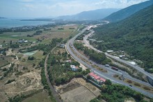 Khởi công 4 cao tốc vào tháng 2/2025