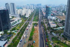 Hầm chui nút giao Nguyễn Văn Linh - Nguyễn Hữu Thọ trước giờ thông tuyến