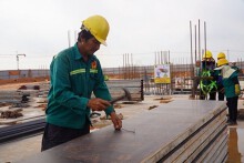 1.000 người thi công sân bay Long Thành xuyên Tết