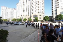 Giải pháp cho tình trạng 'đi ô tô mua nhà ở xã hội'