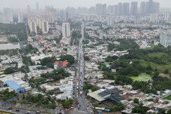 Đường cửa ngõ Sài Gòn mở rộng 9 năm chưa xong do vướng đền bù