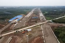 13 km đường song hành vành đai 4 đoạn phía bắc sông Hồng dự kiến hoàn thành vào cuối năm