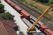 Dự kiến ngày 22/4 thông đường sắt Bắc - Nam sau sự cố sạt lở hầm Bãi Gió