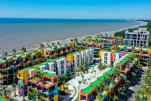 Lợi nhuận chủ chuỗi nghỉ dưỡng Flamingo giảm gần một nửa