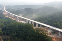 Cao tốc Diễn Châu - Bãi Vọt gần một tháng trước ngày thông xe