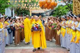 Đại lễ Phật đản nên làm gì để đón nhận bình an và may mắn?