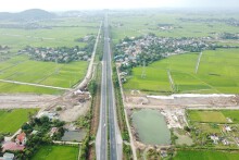 Tiến độ thi công 46 km đường kết nối cao tốc Cầu Giẽ - Ninh Bình với nhiều quốc lộ ở Hà Nam