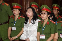 Hé lộ tình tiết bữa trưa 'bàn kế' huy động hơn 30.000 tỷ đồng của bà Trương Mỹ Lan